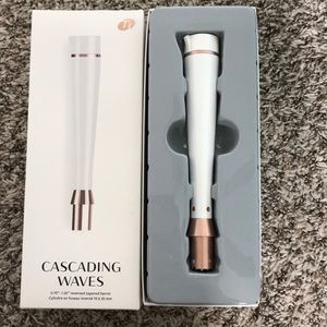 T3 cascading wave wand